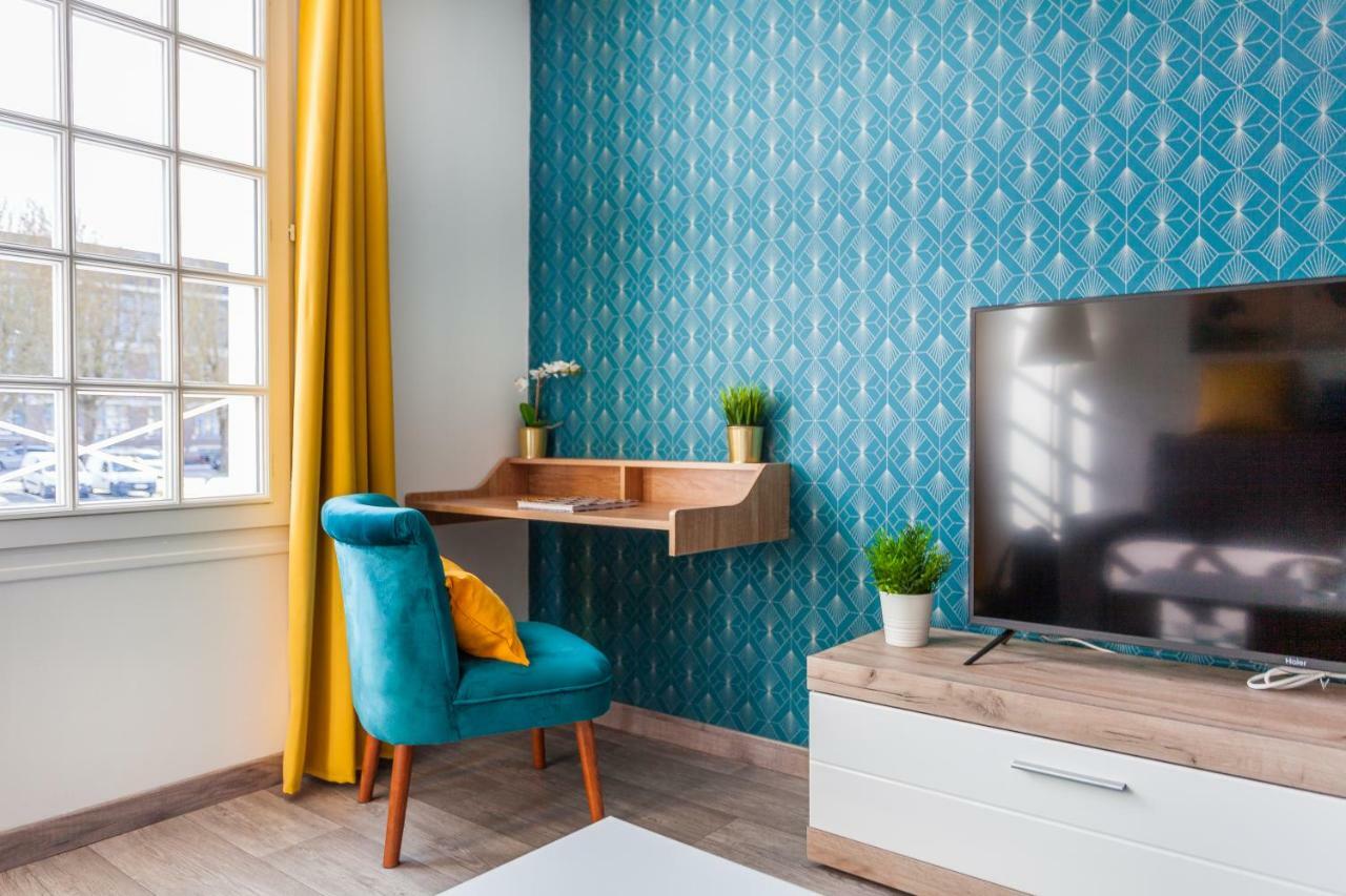 Le Quai Amienois - Nid Douillet Moderne Face A La Cathedrale Apartment อาเมียงส์ ภายนอก รูปภาพ