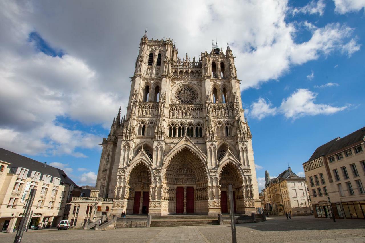 Le Quai Amienois - Nid Douillet Moderne Face A La Cathedrale Apartment อาเมียงส์ ภายนอก รูปภาพ
